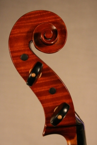 ​Viola Tenore M.A. Heyligers 2012