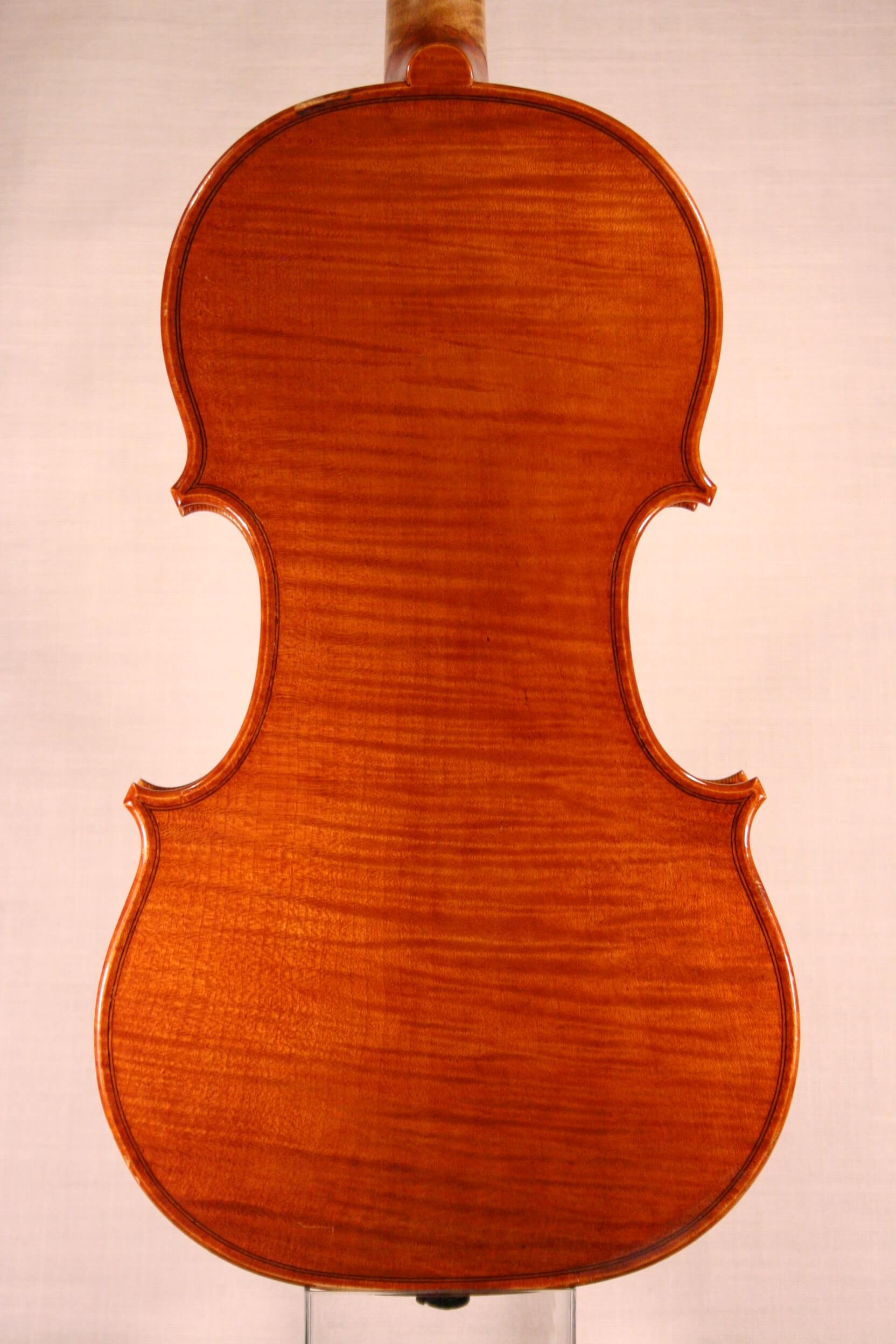 #10 Violin M. A. Heyligers 2002