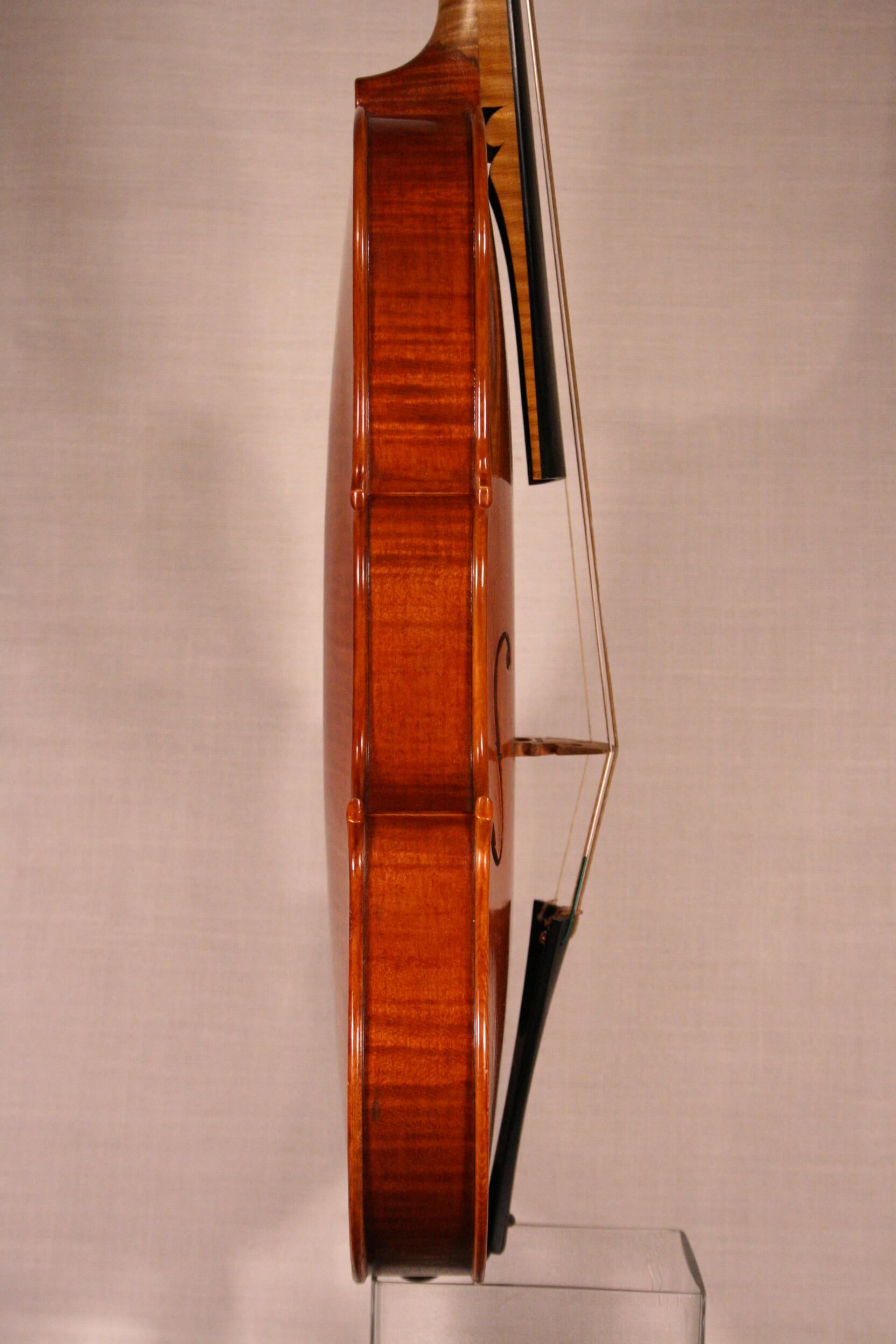 #10 Violin M. A. Heyligers 2002