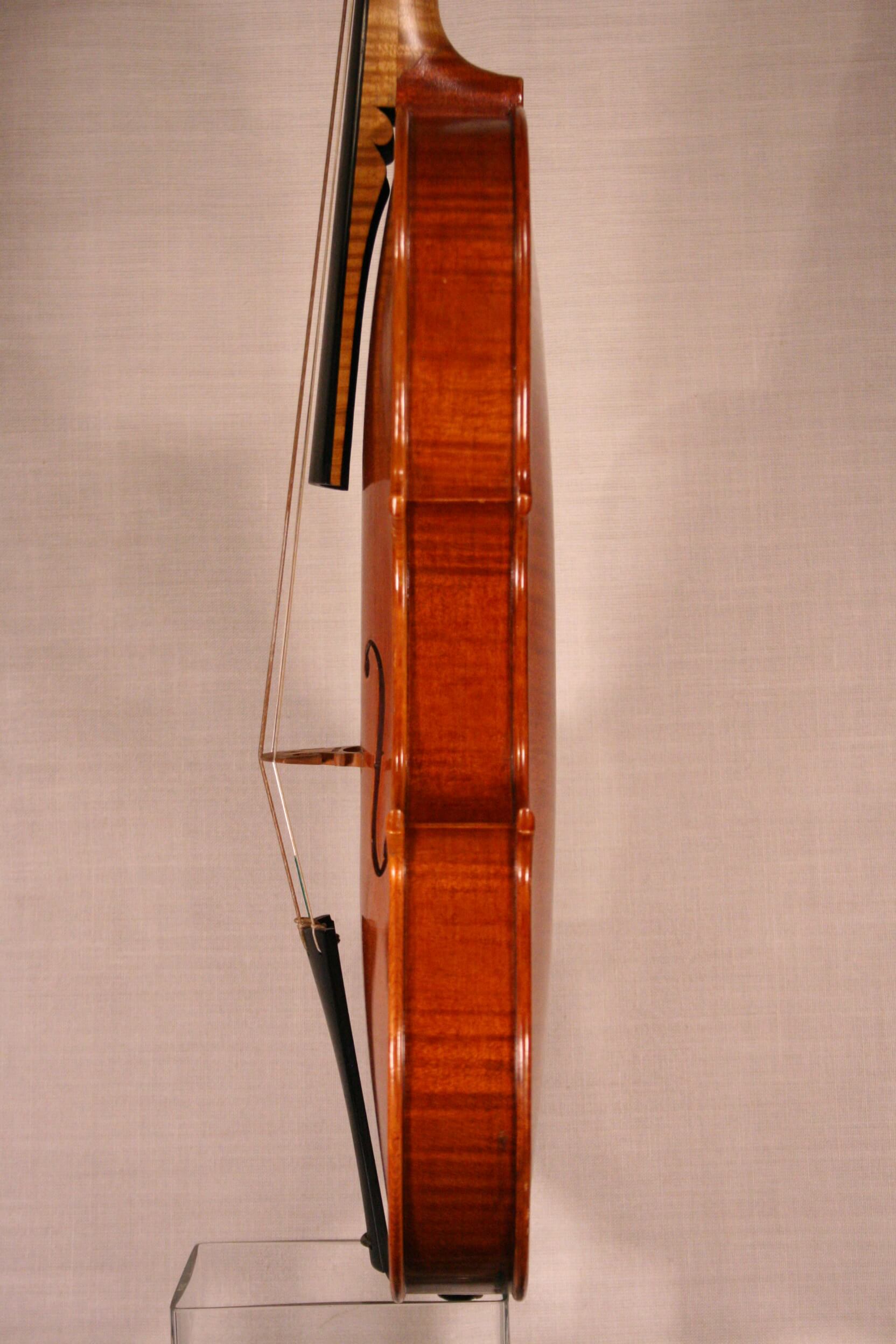 #10 Violin M. A. Heyligers 2002