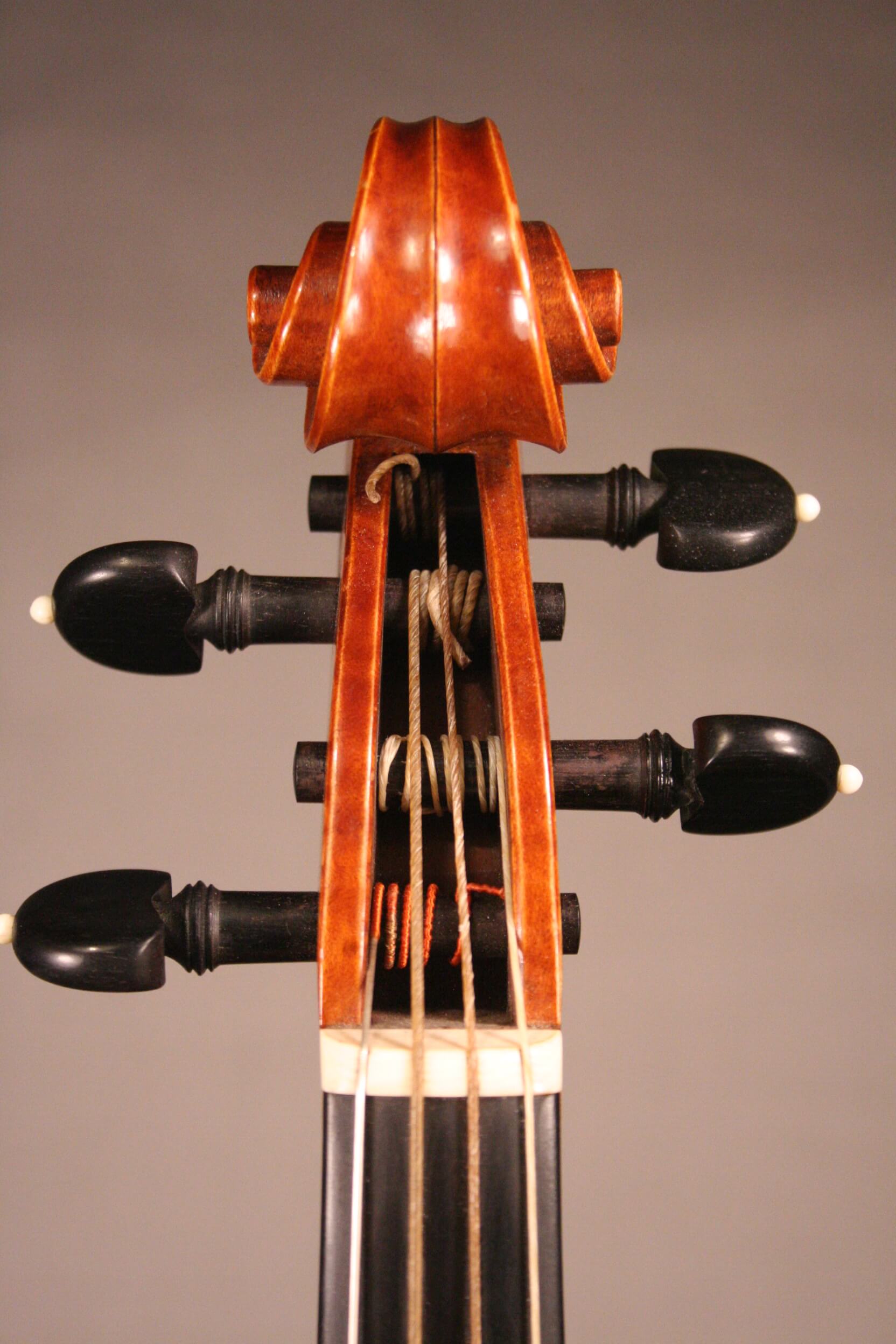 #10 Violin M. A. Heyligers 2002